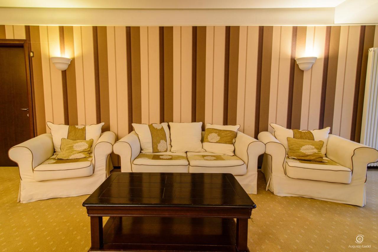 Apartament Alpin Resort Etaj 7 Пояна Брашов Екстериор снимка