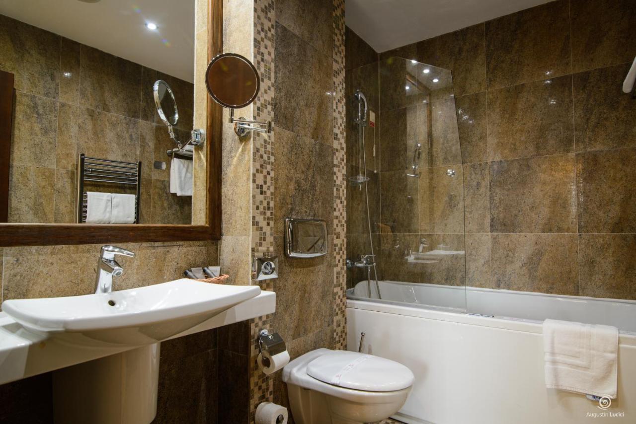 Apartament Alpin Resort Etaj 7 Пояна Брашов Екстериор снимка