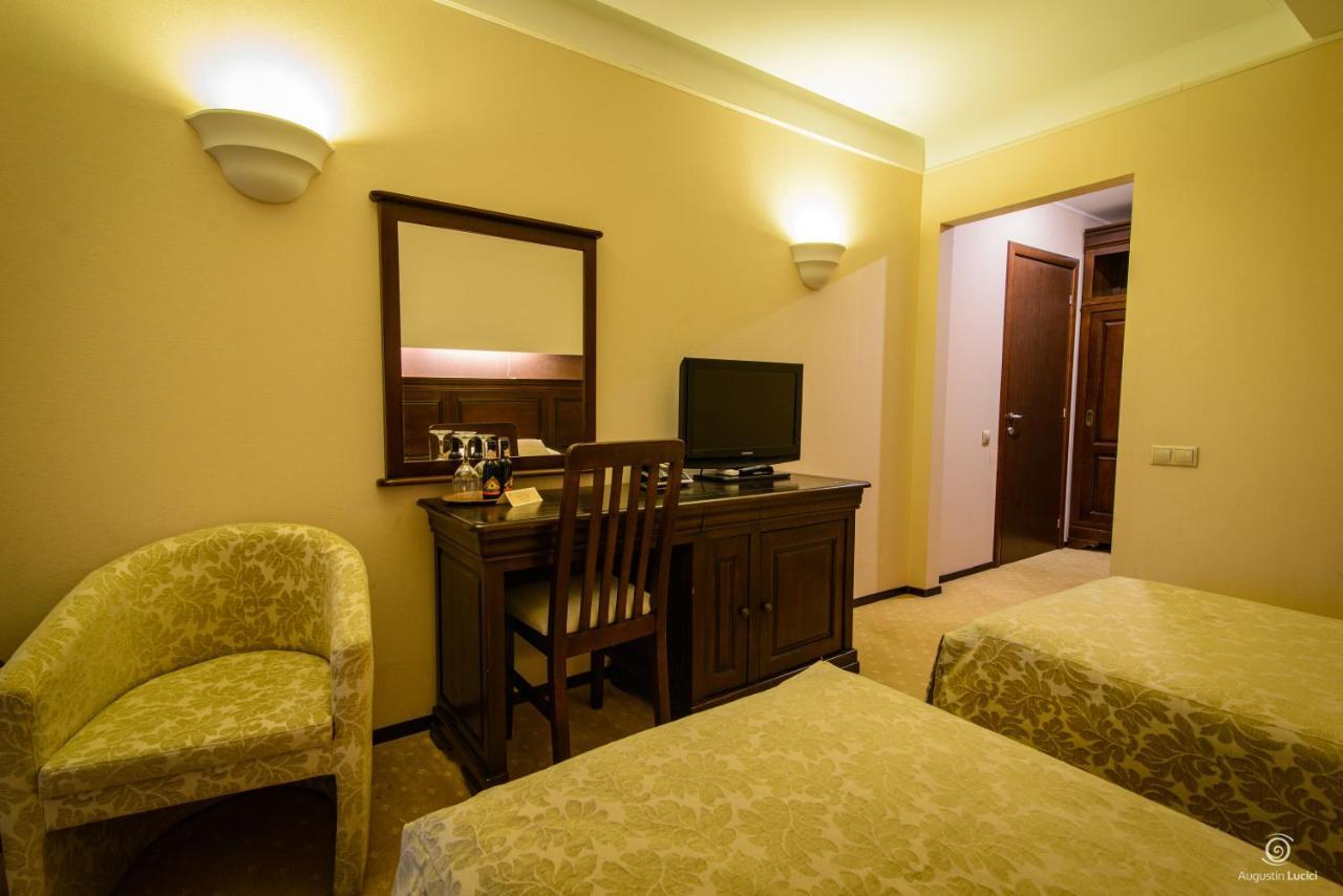 Apartament Alpin Resort Etaj 7 Пояна Брашов Екстериор снимка